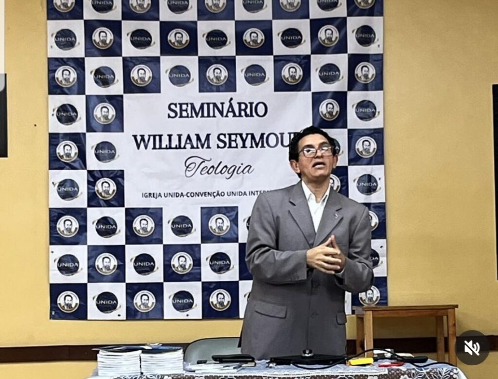 Professor Jean Carlos